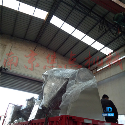 方錐混合機(jī)和三維混合機(jī)發(fā)貨，藥廠(chǎng)專(zhuān)用